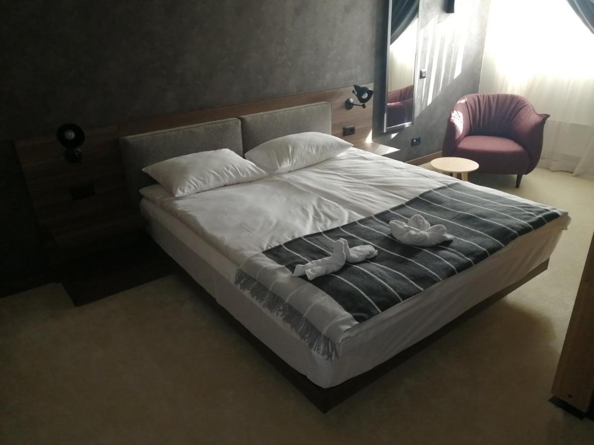 Woodside Apartments Копаоник Екстериор снимка