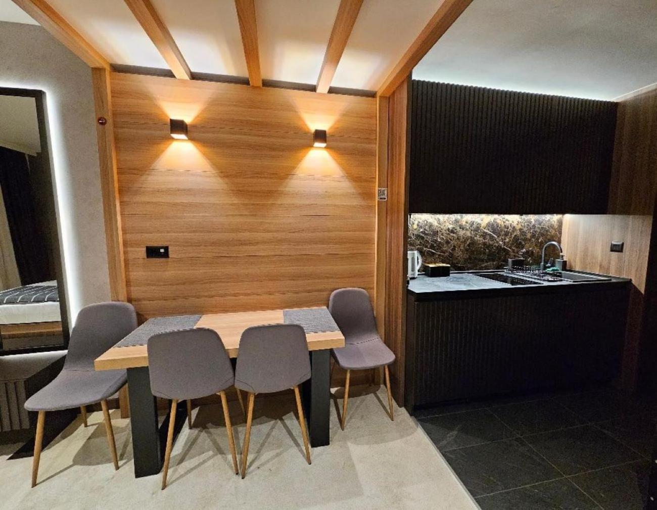 Woodside Apartments Копаоник Екстериор снимка